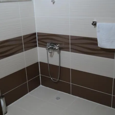 Grand Uzungol 4*