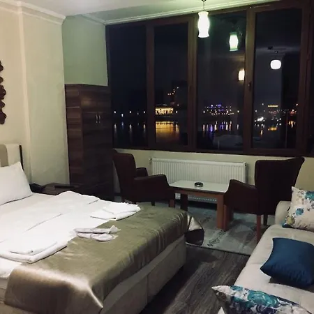 호텔 Grand Uzungol 4*